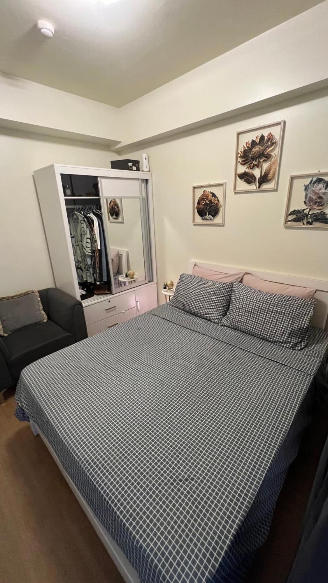 Brixton Place, Weston Tower Манила Экстерьер фото