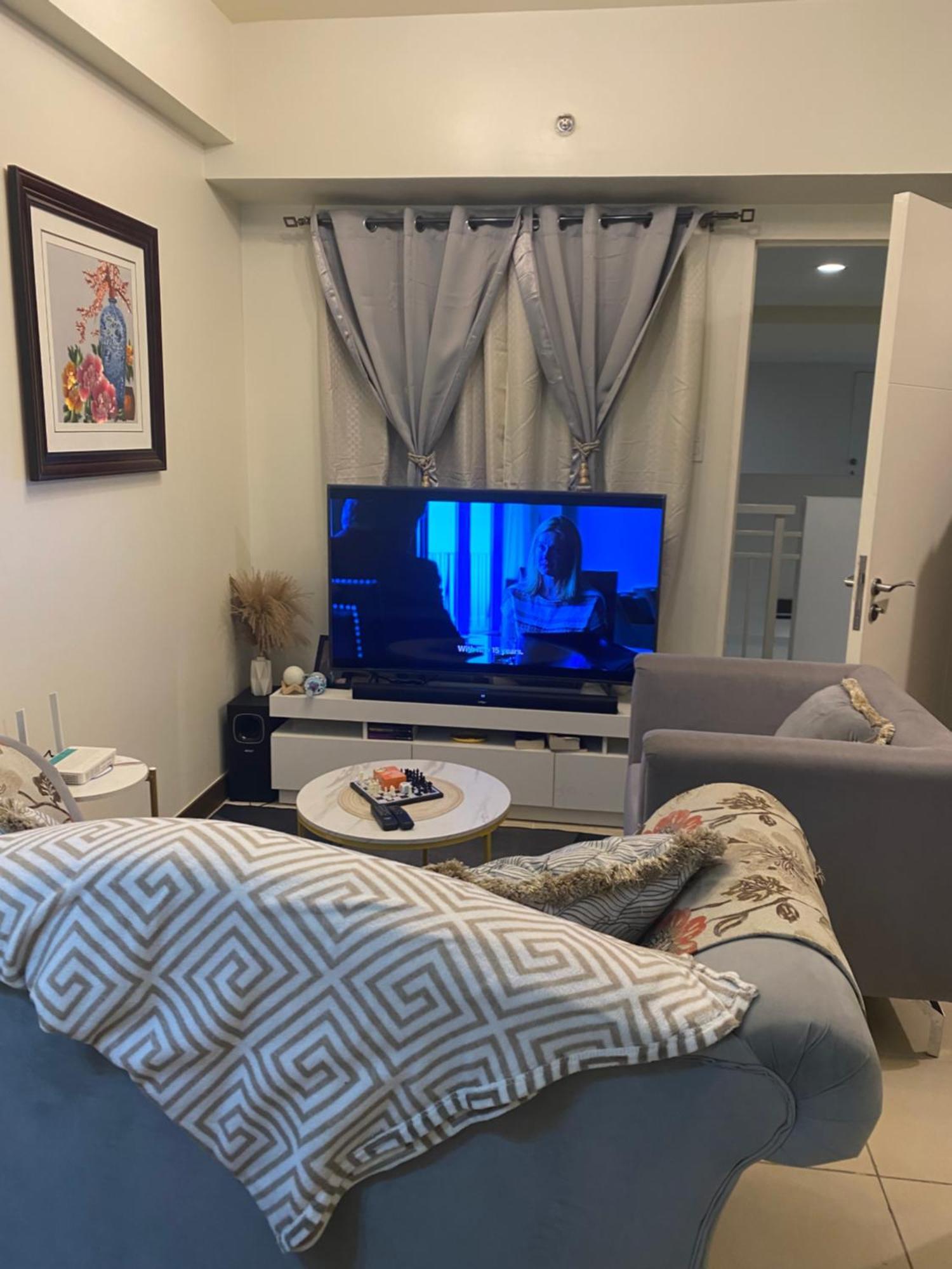 Brixton Place, Weston Tower Манила Экстерьер фото